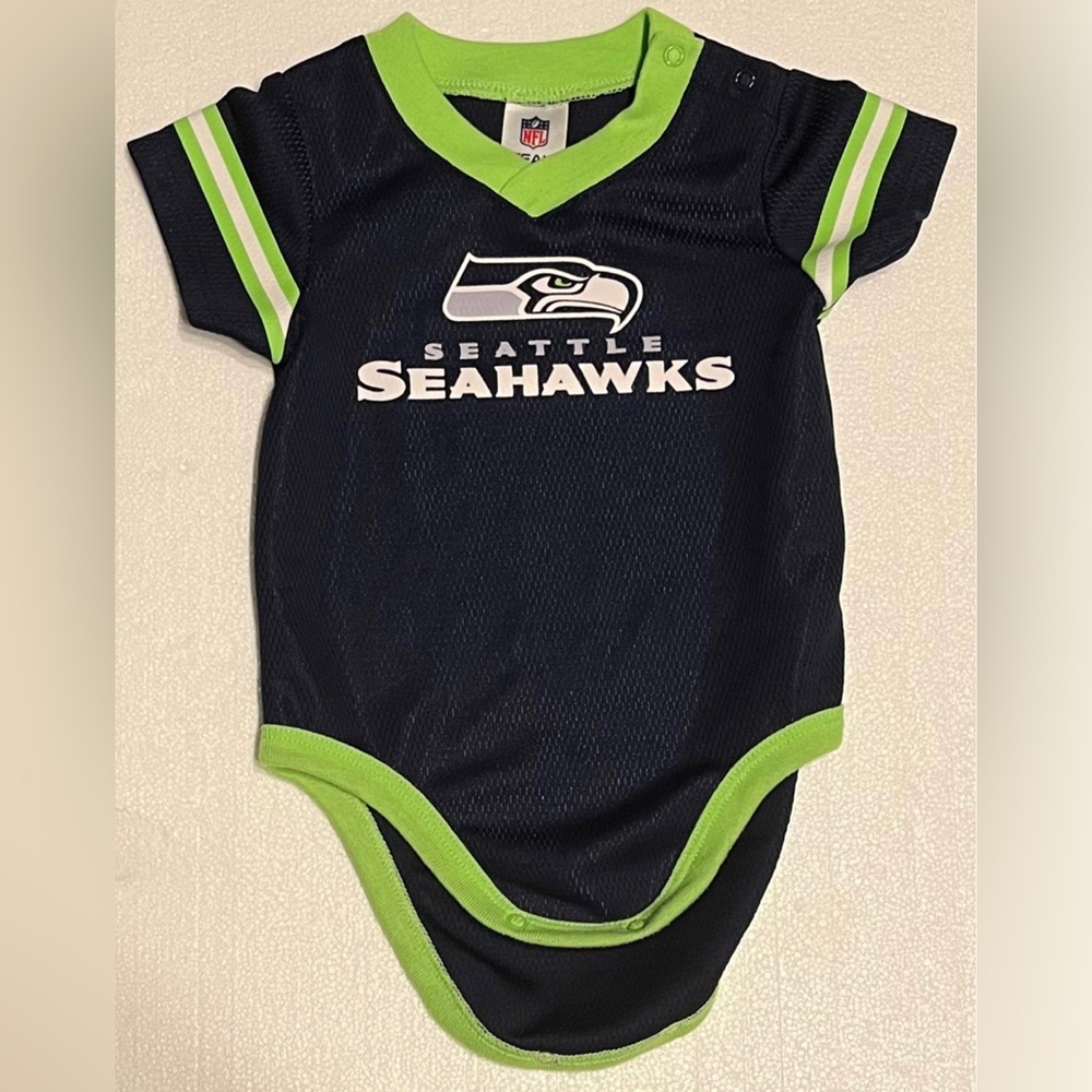 Seattle Seahawks NFL Infant Oneise 12th Fan Jersey 3-6 Months